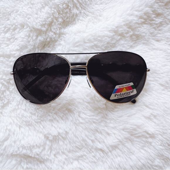 Brooklyn Black Sleek Aviator Sunglasses - Picture 1 of 9